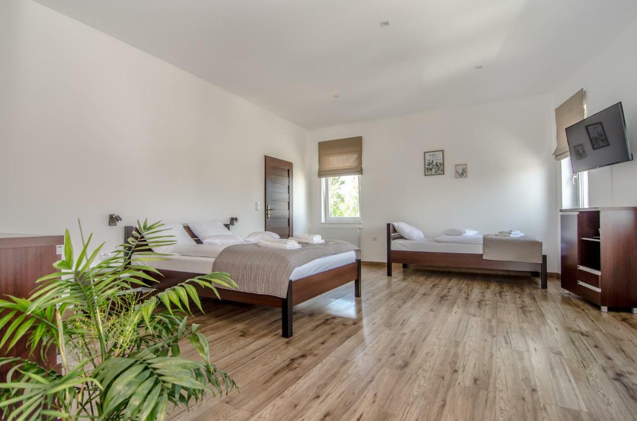 ミエルノ D.L.Blazkiewicz Bed & Breakfast エクステリア 写真