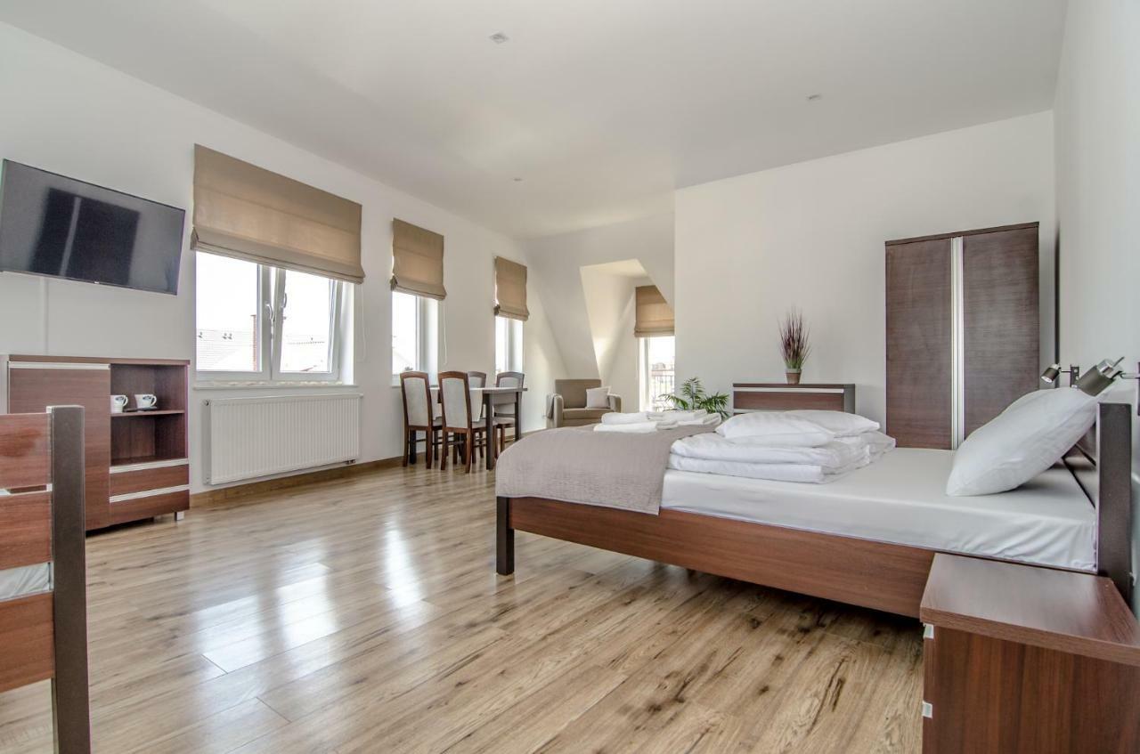 ミエルノ D.L.Blazkiewicz Bed & Breakfast エクステリア 写真