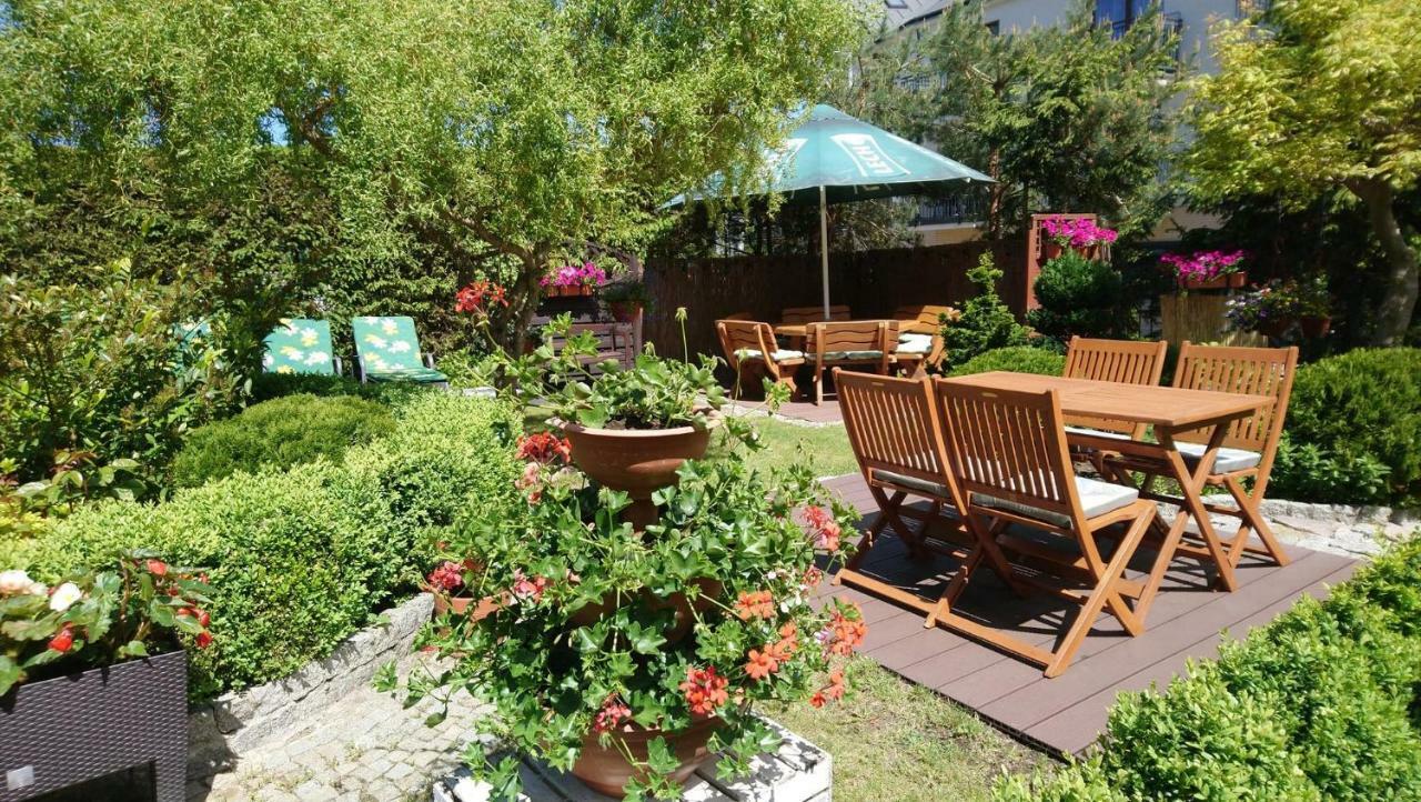 ミエルノ D.L.Blazkiewicz Bed & Breakfast エクステリア 写真